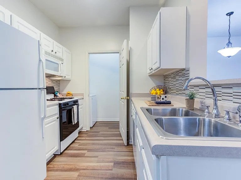 Hills of Aberdeen Apartment Homes — Photo 3
