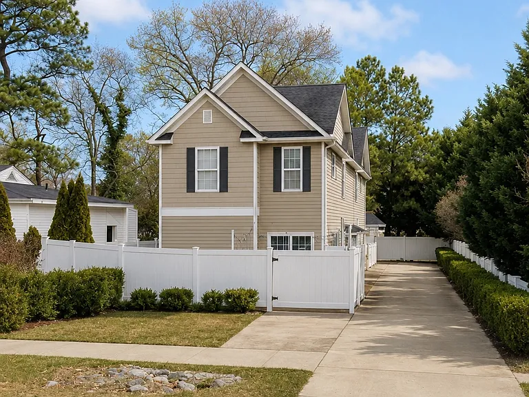 1460 Virginia Beach Blvd — Photo 1