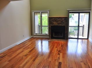 814 River Renaissance #B14, East Rutherford, NJ 07073