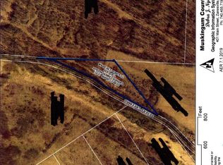 2080 Peters Creek Rd, New Concord, OH 43762