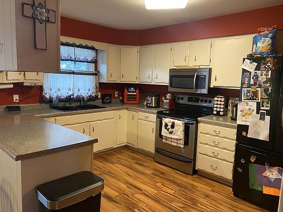 2nd image of 6354 Brenda Dr