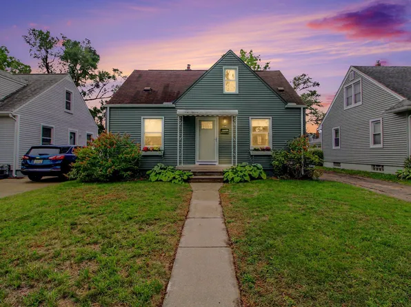2140 Brickley St, Ferndale, MI 48220