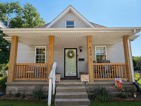 630 S 9th St, Mitchell, IN 47446