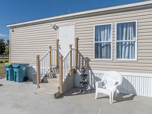 27851 Roanoke Cir Photo 1