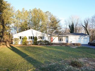 99 Stratford Rd, Tinton Falls, NJ 07724