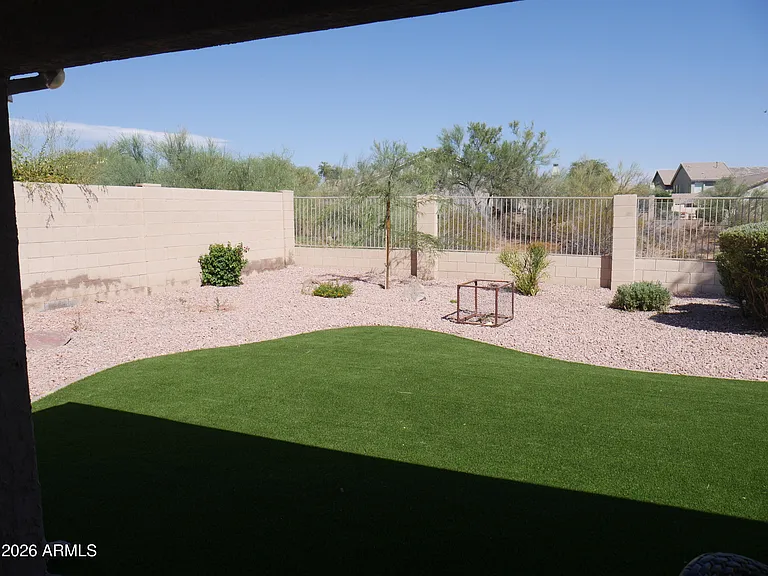 26247 N 45th Pl — Photo 24