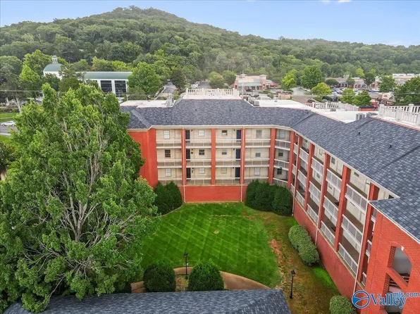 4770 Whitesburg Dr SW #207, Huntsville, AL 35801