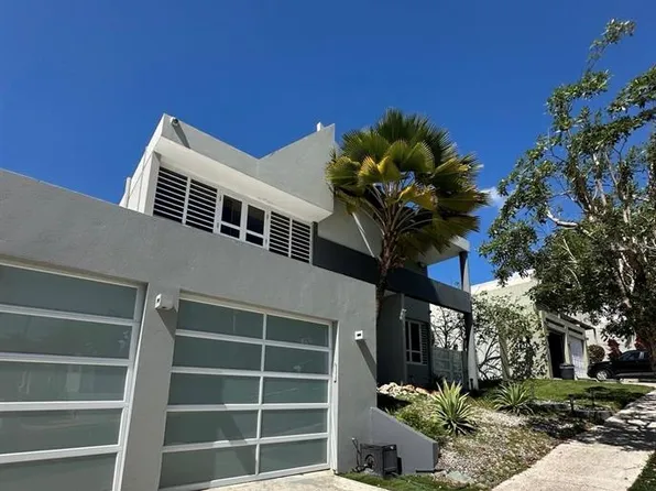 Cambridge Park Beacon #16, San Juan, PR 00926