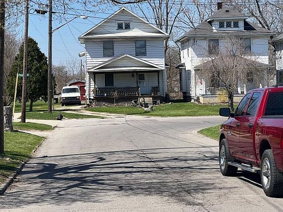 4th image of 479 McKinley St