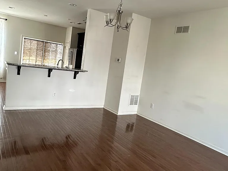 3726 Green St — Photo 8