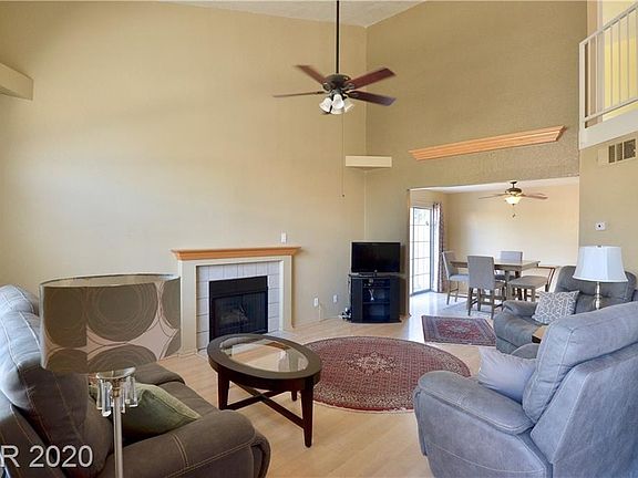 5th image of 2827 Floral Peak Dr