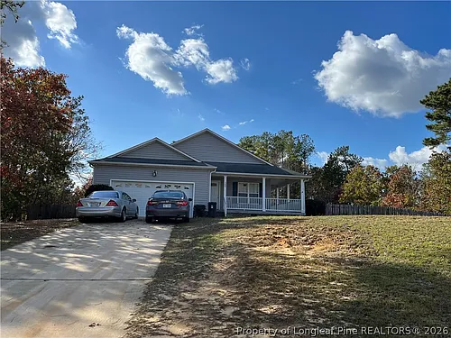 366 Colonial Hills Dr Photo 1