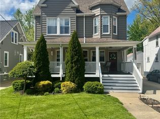 18810 Sloane Ave, Lakewood, OH 44107