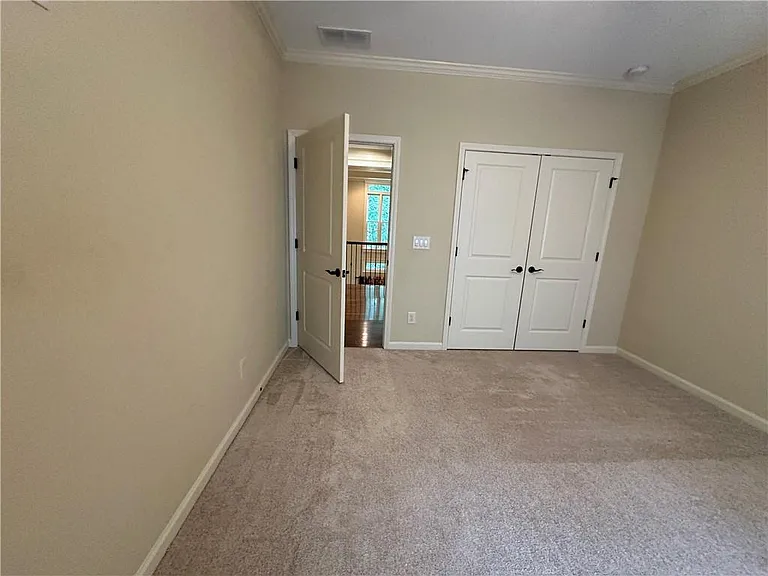 510 Lake Medlock Dr — Photo 44