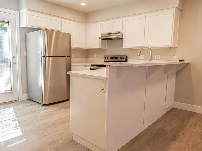 5229 SW 174th Ter #5229 — Photo 2