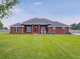 26895 C R Watson Rd, Robertsdale, AL 36567