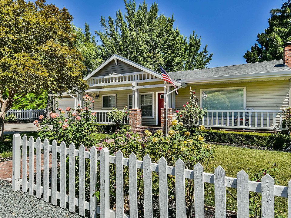 2nd image of 91 Del Hambre Cir