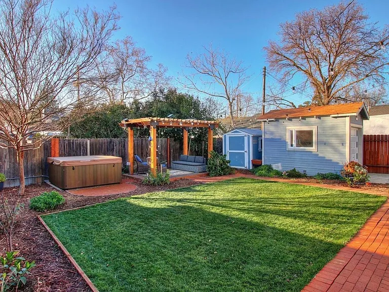 3500 Santa Cruz Way — Photo 15