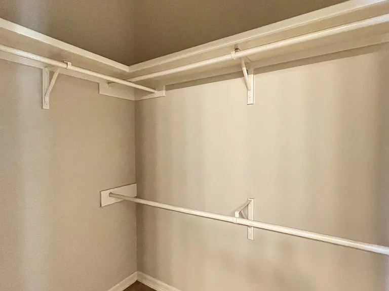 2815 Mimosa St — Photo 8