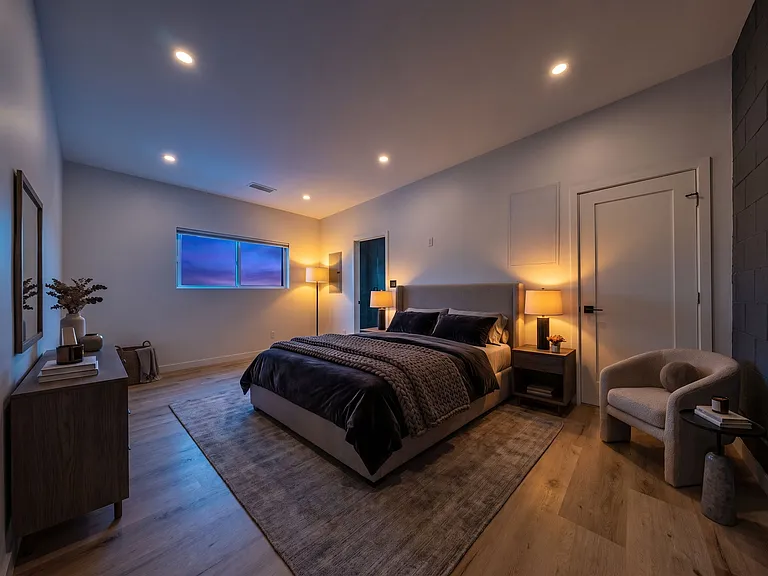 3839 Fountain Ave #1/2 — Photo 8