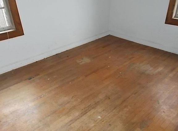 4th image of 1879 Dresden Dr