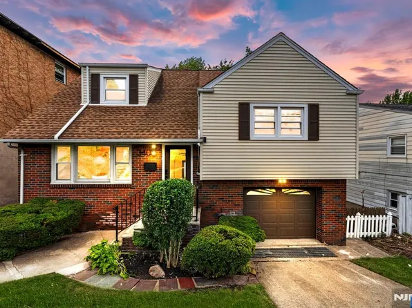 340 Northwood Way, Palisades Park, NJ 07650
