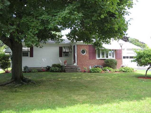 1st image of 89 Belvedere Dr