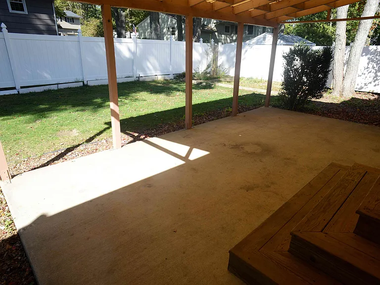 311 McKinley Rd — Photo 18