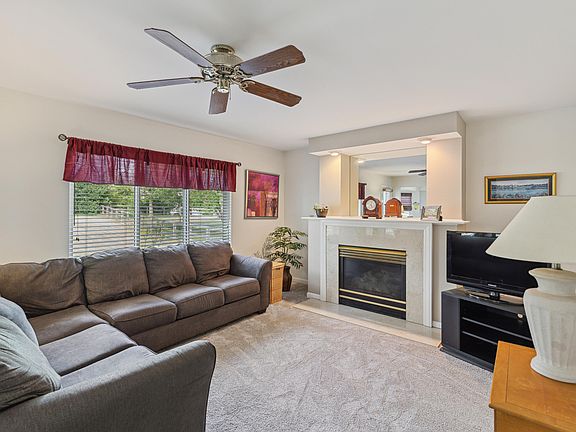 3rd image of 10220 Ash Creek Dr