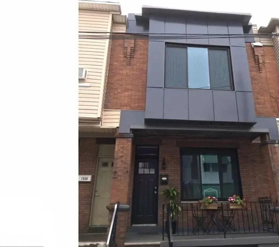 1536 S Newkirk St — Photo 1