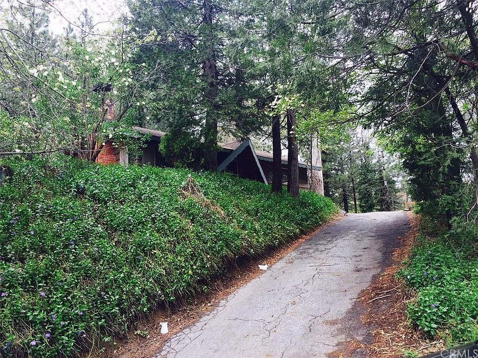 1st image of 22955 Redwood Way