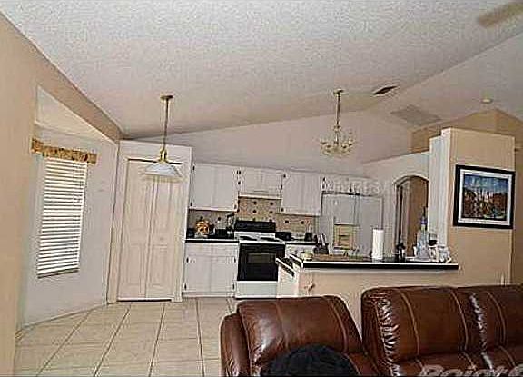 5th image of 15013 Trail Creek Pl