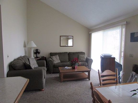 3rd image of 2866 Chautauqua Ave