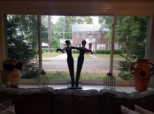 206 Oakwood Ave, Hopewell, VA 23860