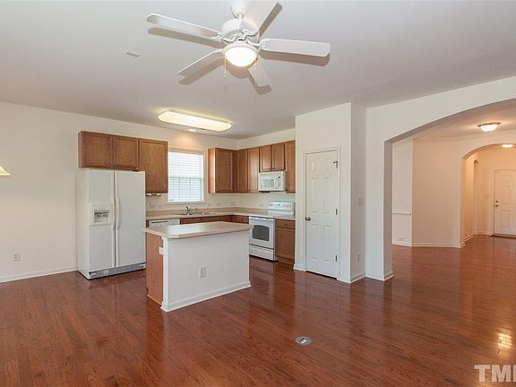 5th image of 2145 Maizefield Ln