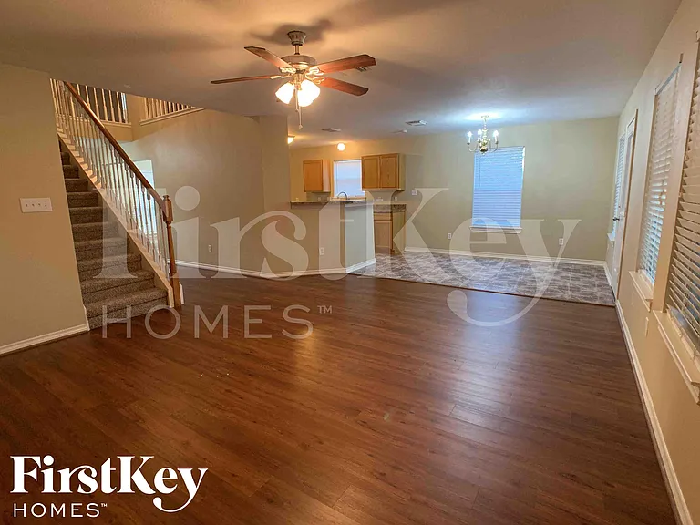 9342 Bowmore Ct — Photo 3