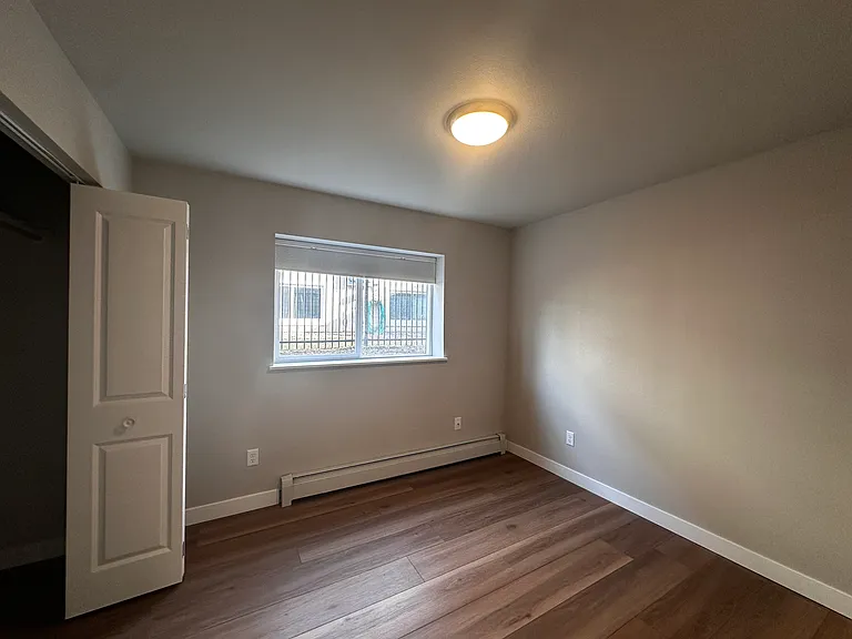 221 E 12th Ave #15 — Photo 12