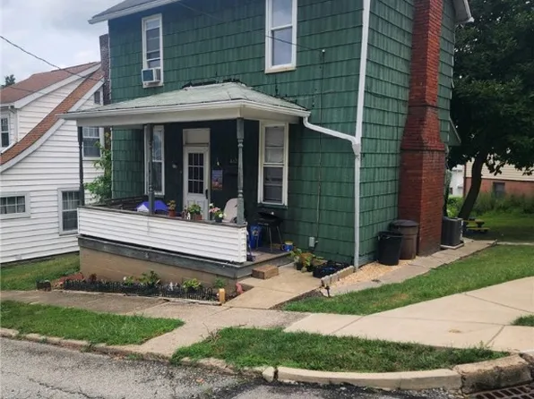 612 N 7th St, Apollo, PA 15613