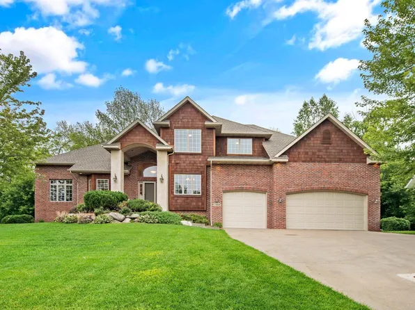 7353 Peltier Cir, Centerville, MN 55038