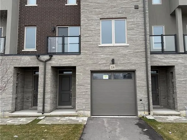 18 Clear Valley Ln, Hamilton, ON L0R 1W0