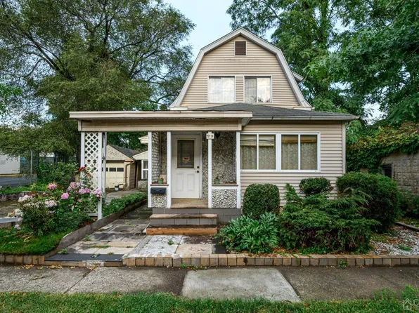 519 Interstate Pl, Carlstadt, NJ 07072