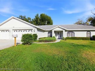 855 Lake June Rd, Lake Placid, FL 33852