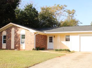 109 Virginia Dr, Warner Robins, GA 31093