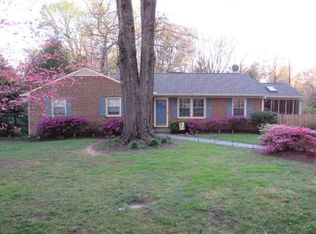 1205 6th Ave, Farmville, VA 23901
