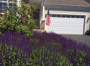 5810 Prairie Ridge Rd, Crystal Lake, IL 60014