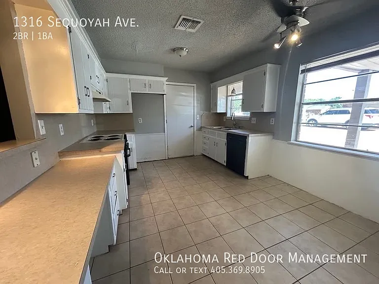 1316 Sequoyah Ave — Photo 4
