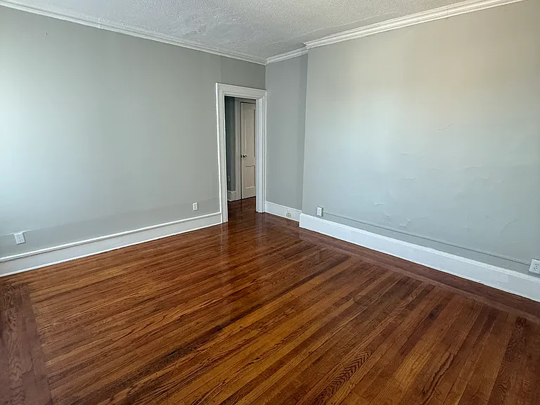 701 Howard Ave #42 — Photo 2