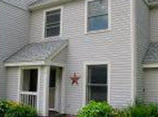 97 W Hill Rd APT 2, Stowe, VT 05672