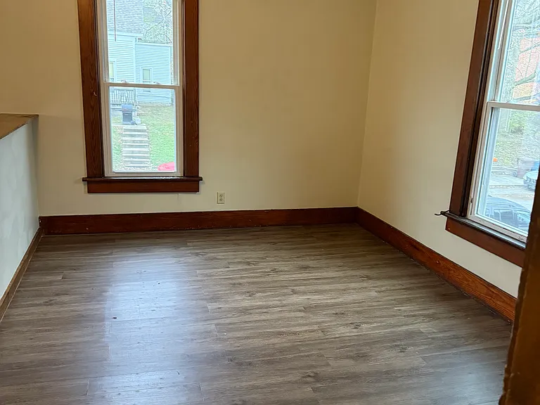 291 W Main St #291 — Photo 6