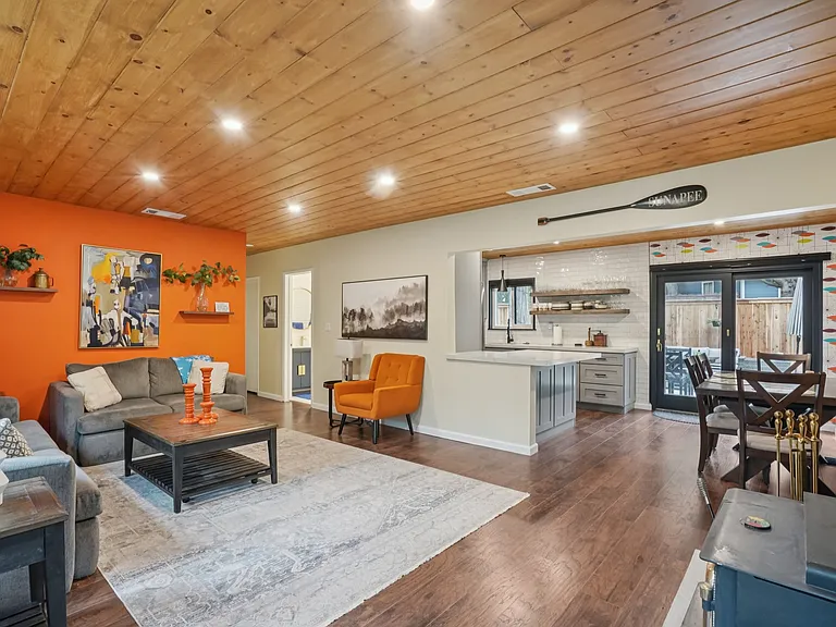 25340 Marion Ridge Dr — Photo 5